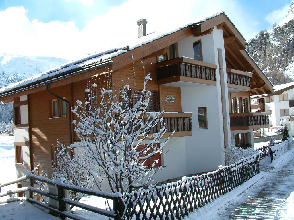 Haus Pan Apartment Zermatt Room photo